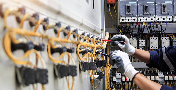 Professional Electrician technician working in Topton, PA